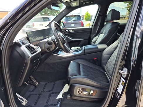 Used 2025 BMW X5 M60i w/ Parking Assistance Package AWD/4WD image 18