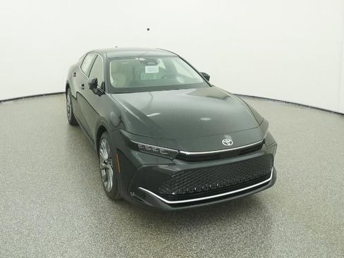 New 2026 Toyota Crown Limited w/ Advanced Technology Package image 14