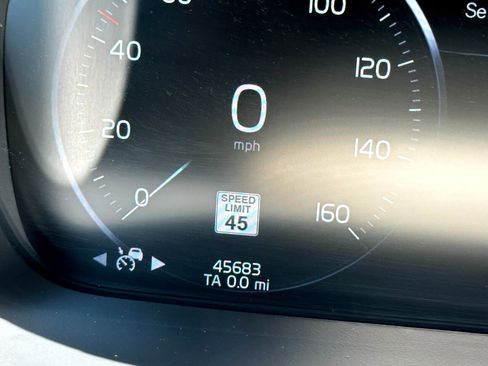 Used 2019 Volvo XC90 T6 Inscription w/ Luxury Package image 37