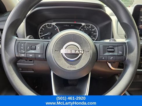 Used 2024 Nissan Rogue S AWD/4WD image 27