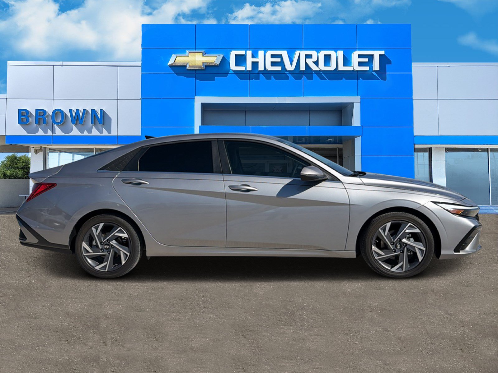 Used 2025 Hyundai Elantra Limited w/ Cargo Package FWD image 2