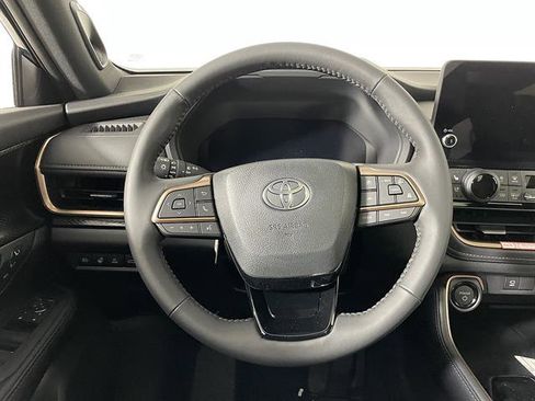 New 2026 Toyota Grand Highlander AWD Hybrid image 14