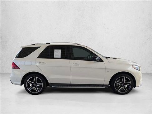 Used 2018 Mercedes-Benz GLE 43 AMG 4MATIC image 4