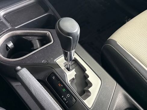 Used 2017 Toyota RAV4 XLE image 21