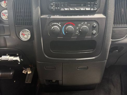 Used 2005 Dodge Ram 2500 Truck SLT w/ Trailer Tow Group AWD/4WD image 16