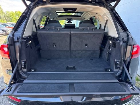 Used 2020 BMW X7 xDrive40i w/ Cold Weather Package AWD/4WD image 14