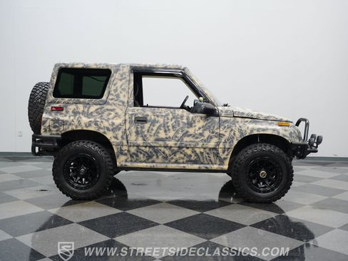 Used 1996 Geo Tracker 4WD 2-Door image 14