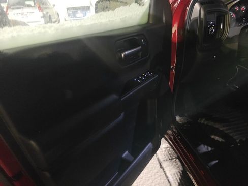 Used 2021 Chevrolet Silverado 1500 Custom w/ LPO, Dark Essentials Package image 8