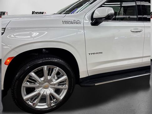 Used 2024 Chevrolet Tahoe High Country w/ Advanced Technology Package image 12