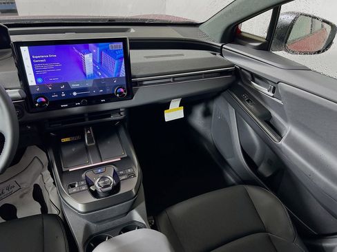 New 2026 Subaru Solterra image 18