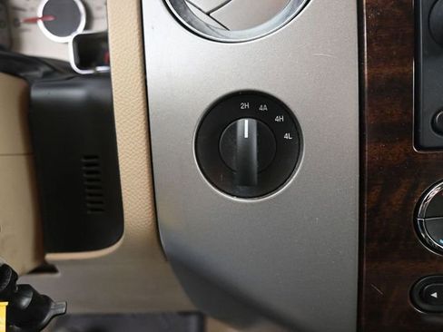 Used 2014 Ford Expedition EL XLT w/ Equipment Group 202A image 26