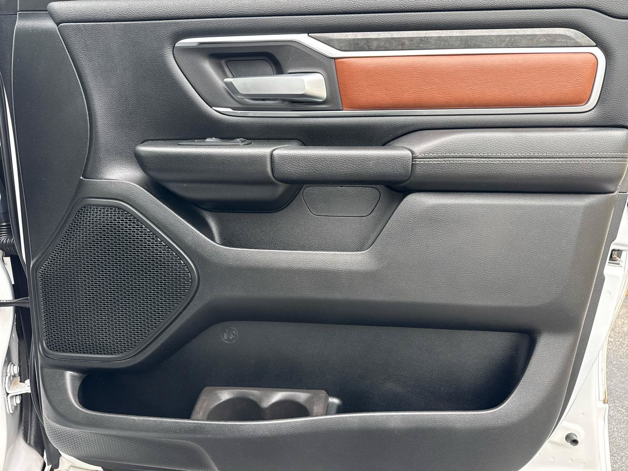 Used 2019 RAM 1500 Big Horn AWD/4WD image 14