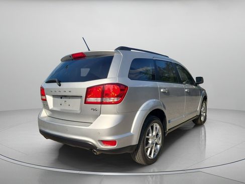 Used 2014 Dodge Journey R/T w/ Flexible Seating Group image 3