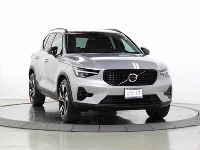 Certified 2025 Volvo XC40 B5 Plus