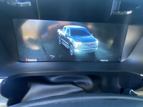 Certified 2025 Ford F150 Lariat w/ Equipment Group 501A Mid image 14