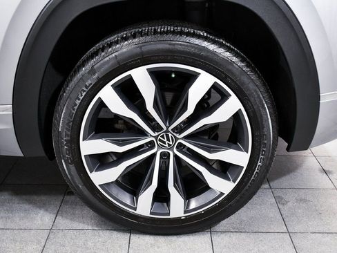 Used 2021 Volkswagen Atlas Cross Sport SEL R-Line image 8