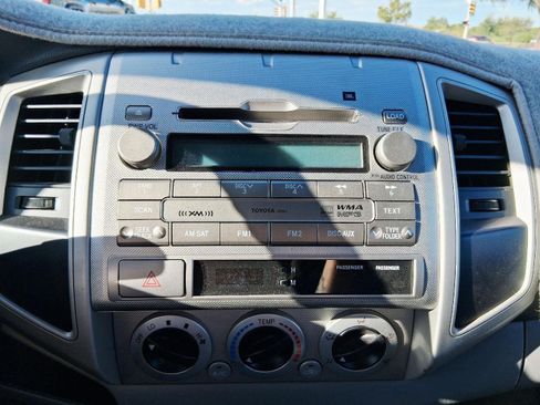 Used 2010 Toyota Tacoma PreRunner RWD image 29