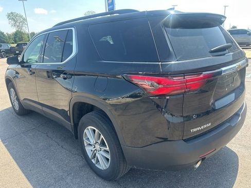 Used 2023 Chevrolet Traverse LT FWD image 7