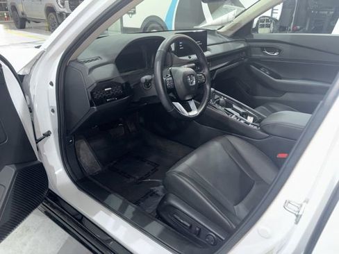Used 2024 Honda Accord Touring image 10