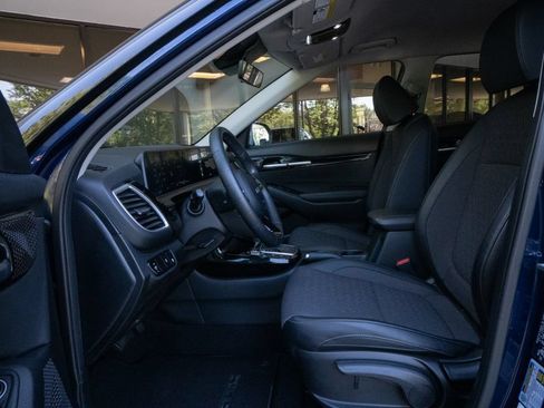 Used 2024 Kia Seltos S AWD/4WD image 8