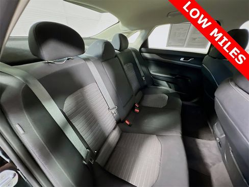 Used 2025 Kia K5 LXS image 25