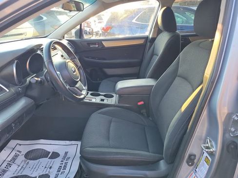 Used 2018 Subaru Outback 2.5i Premium image 13