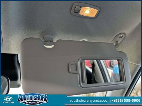 Certified 2023 Hyundai Venue Limited w/ Cargo Package image 35