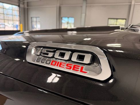 Used 2020 RAM 1500 Limited AWD/4WD image 14
