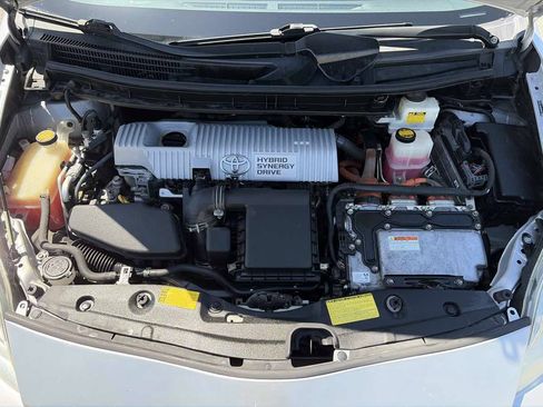 Used 2011 Toyota Prius Two FWD image 32