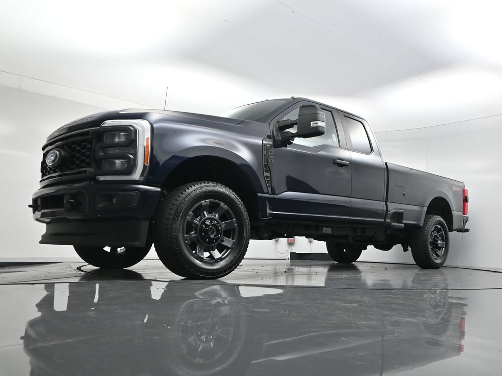 Used 2023 Ford F250 XL w/ STX Appearance Package AWD/4WD image 47