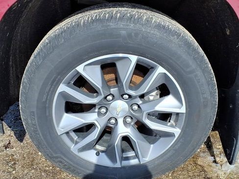 Used 2019 Chevrolet Silverado 1500 LT image 12