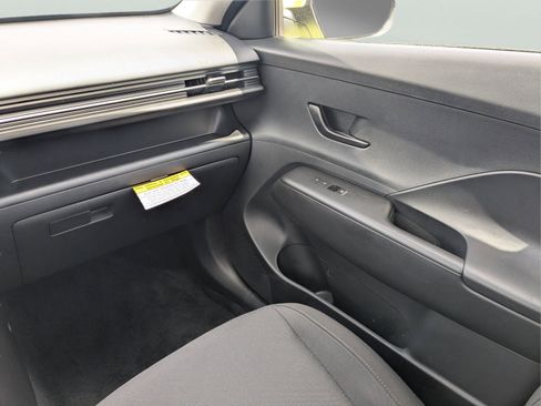 Certified 2026 Hyundai Kona SE FWD image 15