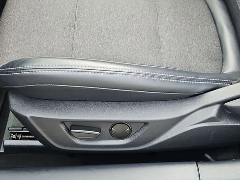 Used 2024 Ford Mustang Convertible RWD image 19
