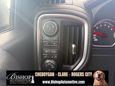 Used 2019 Chevrolet Silverado 1500 RST image 28