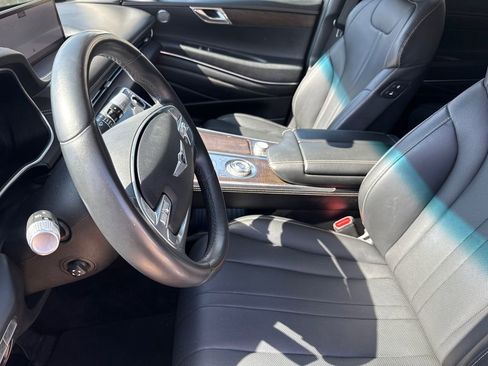 Used 2024 Genesis GV80 2.5T image 19