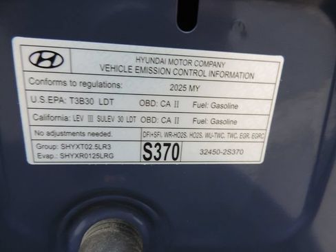 Used 2025 Hyundai Tucson SE FWD image 31