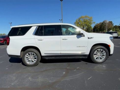 Certified 2024 GMC Yukon Denali image 9