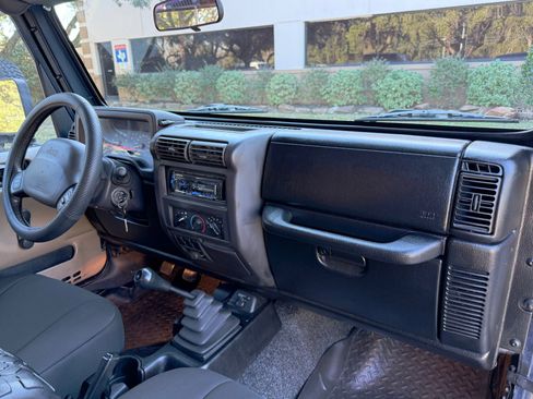 Used 2002 Jeep Wrangler Sport image 30