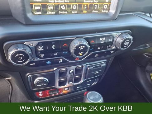 Used 2023 Jeep Wrangler Unlimited Rubicon 4xe w/ Steel Bumper Group image 28