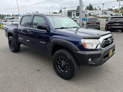 Used 2012 Toyota Tacoma 4x4 Double Cab w/ TRD Off-Road Pkg image 15