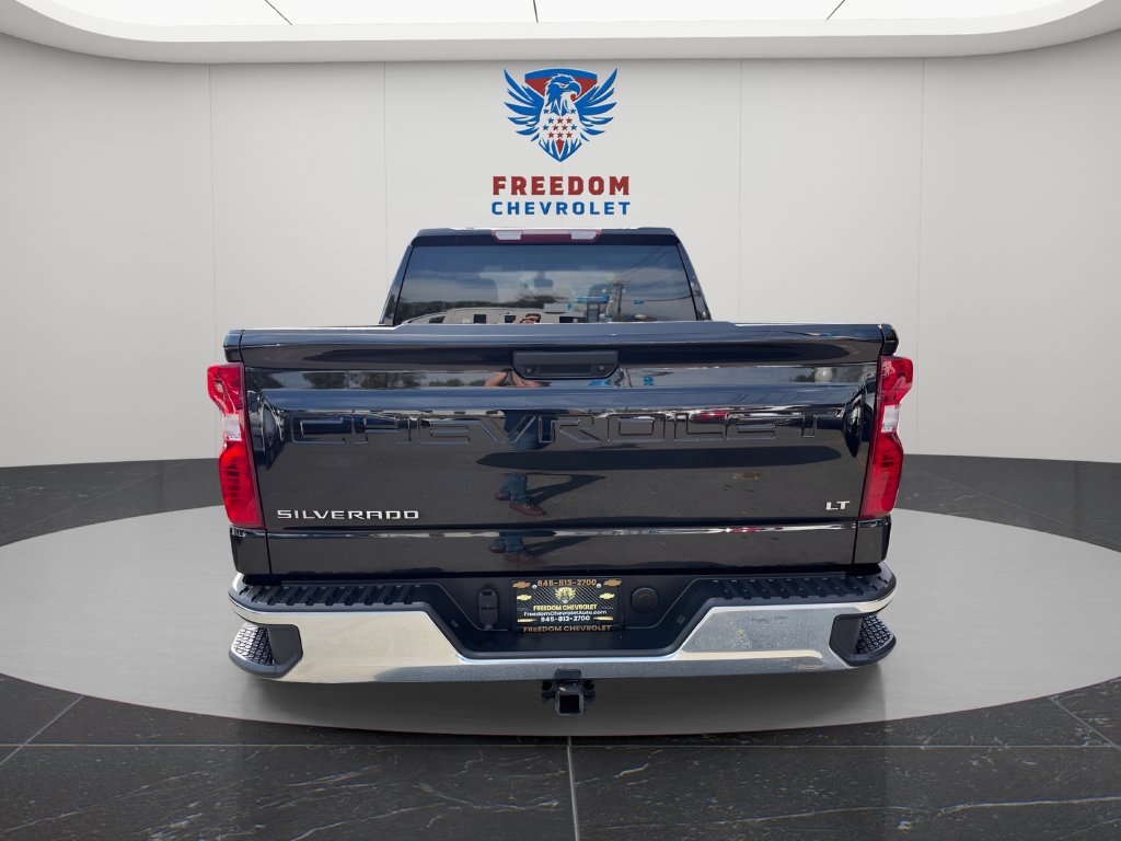 Used 2020 Chevrolet Silverado 1500 LT AWD/4WD image 5