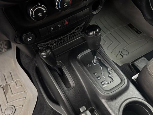 Used 2014 Jeep Wrangler Sport image 20