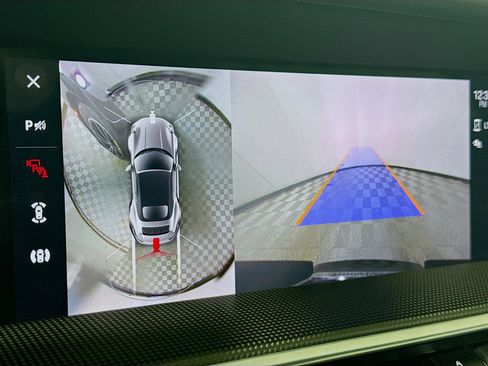 Certified 2022 Porsche 911 Turbo S image 19