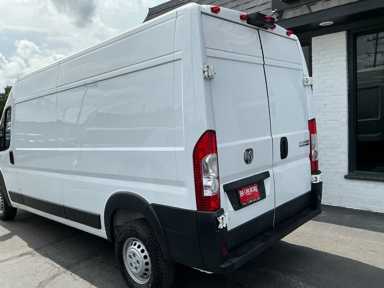 Used 2024 RAM ProMaster 2500 w/ Convenience Group FWD image 26