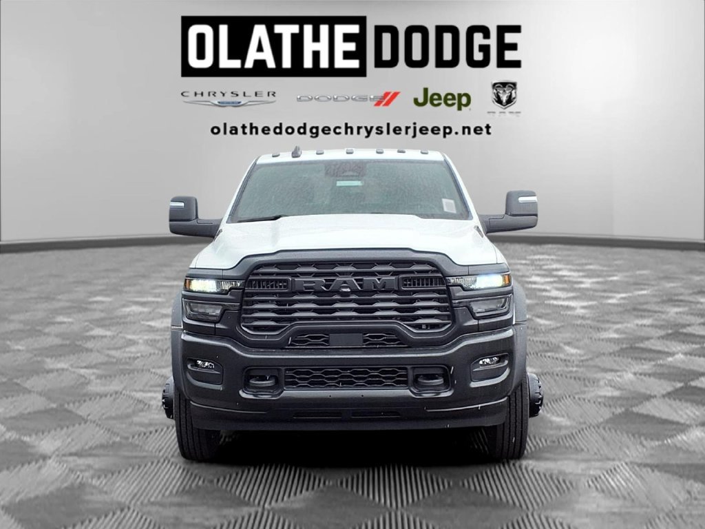 New 2026 RAM 5500 Tradesman AWD/4WD image 30