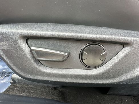 Used 2024 Ford Mustang EcoBoost image 14