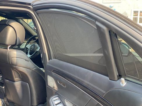 Used 2020 Mercedes-Benz S 560 4MATIC Sedan image 10