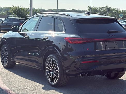 New 2026 Audi SQ5 Premium Plus AWD/4WD image 5