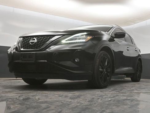 Used 2023 Nissan Murano SV w/ SV Midnight Edition Package image 15