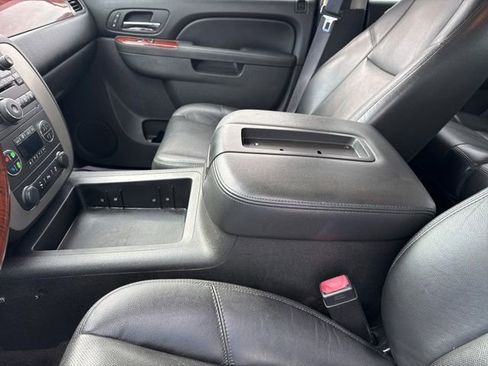 Used 2013 GMC Sierra 2500 SLT w/ SLT Convenience Package image 13